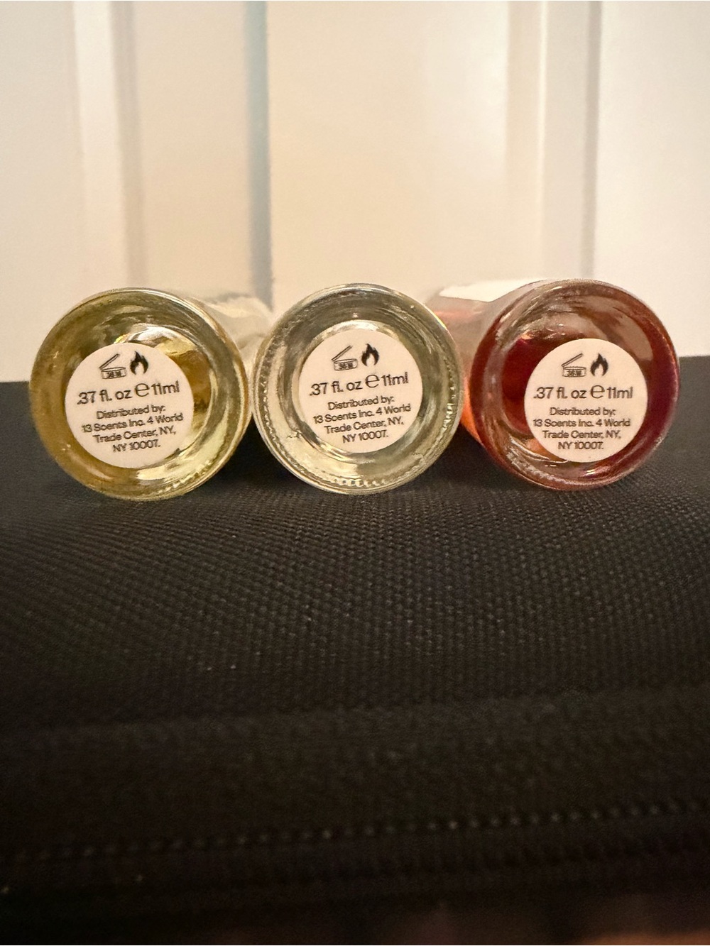 Dossier Set of 3 - .37 fl oz Floral Marshmallow, Ambery Saffron, Powdery Tobacco - Picture 3 of 3